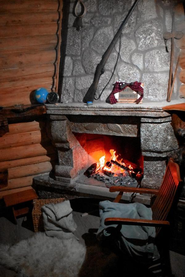 Lodges Veis Kamenice Екстериор снимка