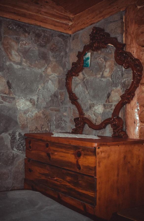 Lodges Veis Kamenice Екстериор снимка